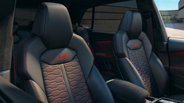 RS Q8 SUV performance